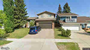 43 Hawkwood Drive NW