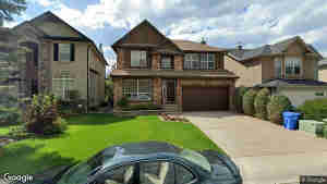 29 Strathlea Court SW