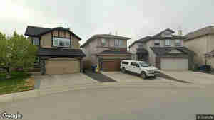 183 Silverado Plains Close SW