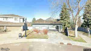 441 Osborne Crescent NW