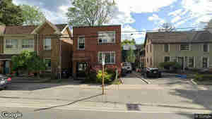 34 Mississauga Road N