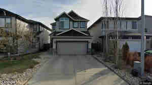 1022 Secord Promenade NW