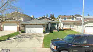 35 MacEwan Park Gr NW