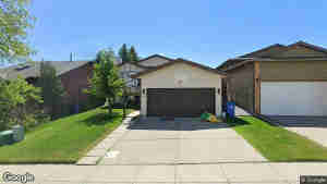 76 MacEwan Glen Close NW