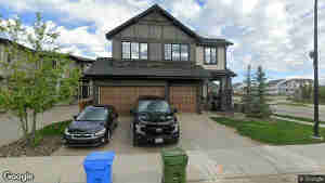 6 Legacy Woods Crescent SE