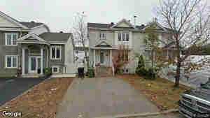 327 Avenue Des Boisfrancs